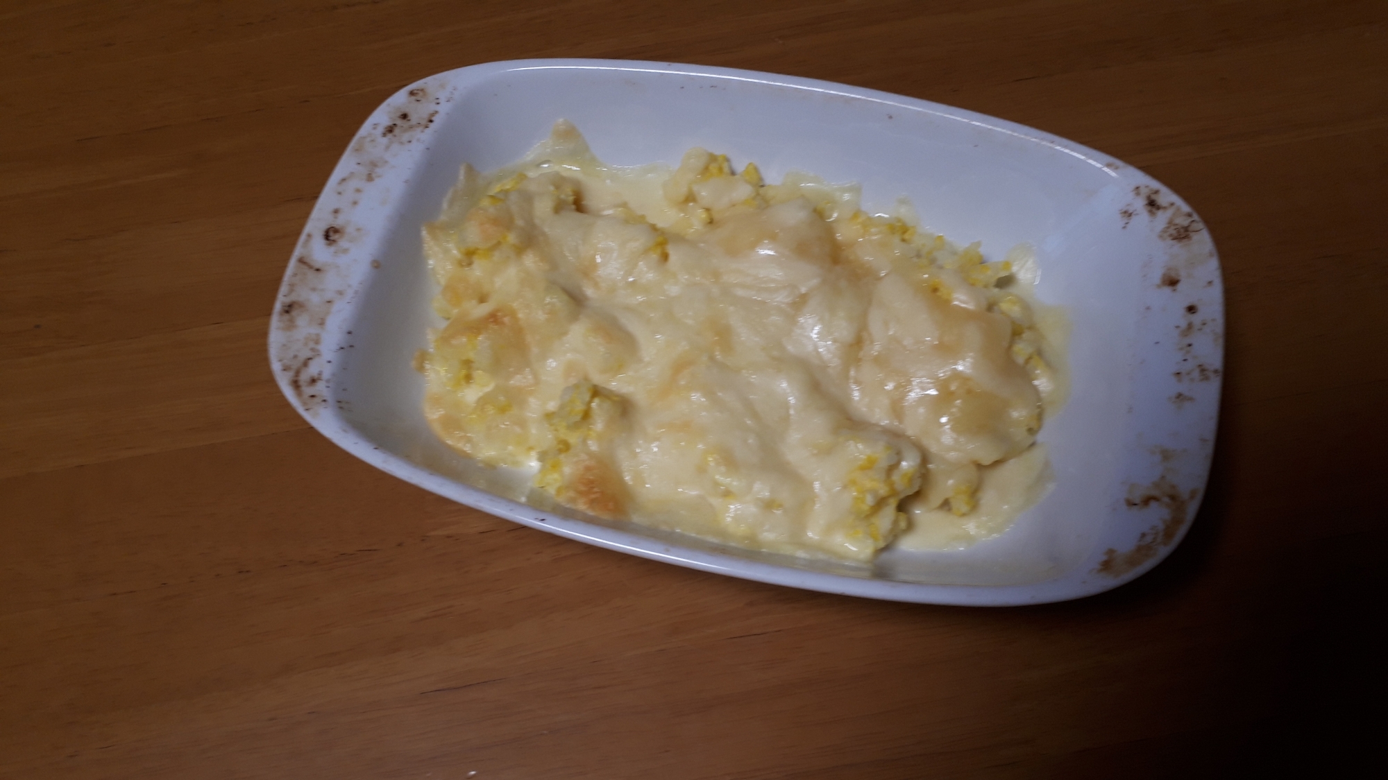 マッシュポテトと炒り卵のチーズ焼き