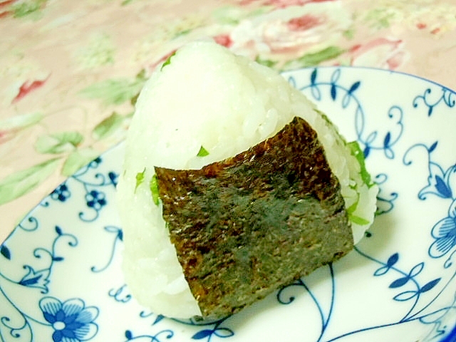 ツーンと味わう❤焼き鮭と大葉のお握りさん❤