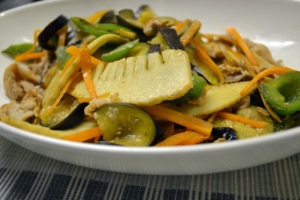 カンタン!!塩麹のいろいろ野菜炒め