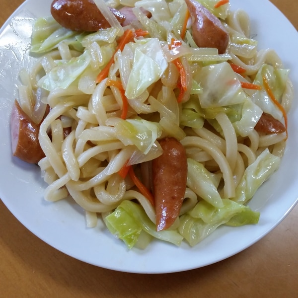 子供が喜ぶ ウインナー入り焼きうどん レシピ 作り方 By Tomomi9968 楽天レシピ 子供が喜ぶ ウインナー入り焼きうどん レシピ 作り方 By Tomomi9968 楽天レシピ