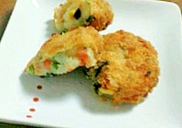野菜たっぷりコロッケ