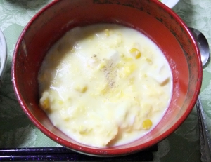 豆腐と豆乳のコーンスープ
