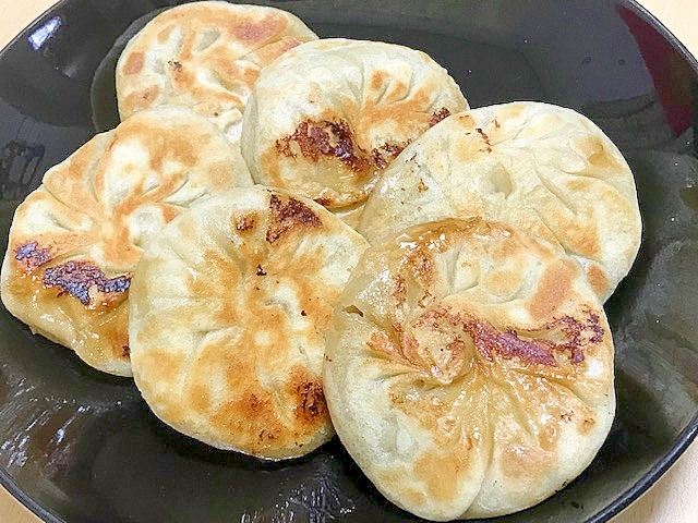 焼きニラまんじゅう