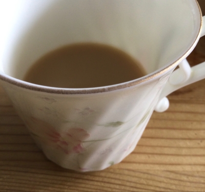 ホワイトチョコ入り豆乳コーヒー