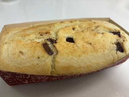 ホエーの使い道に困っていたのですが、たくさん消費できて美味しい素晴らしいレシピでした(o^^o)
チョコを入れてみたのですが、程良い甘みが良かったです。