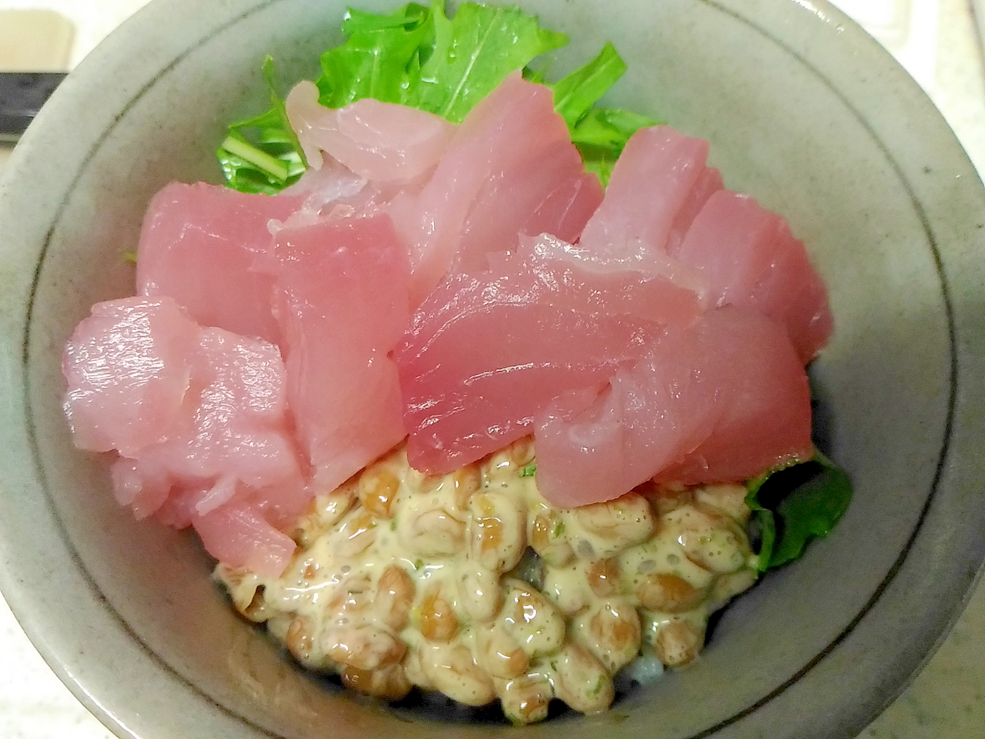 マグロ納豆丼