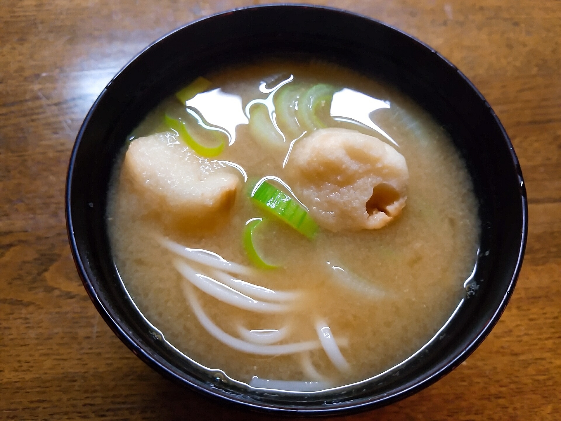 長ネギと素麺と麩の味噌汁