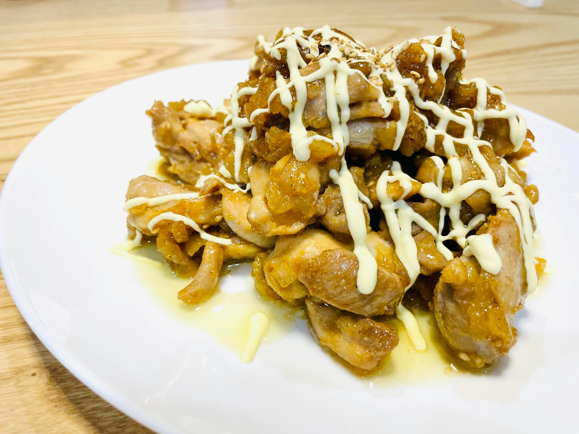 ご飯に合う！鶏モモ肉の玉ねぎソース焼き