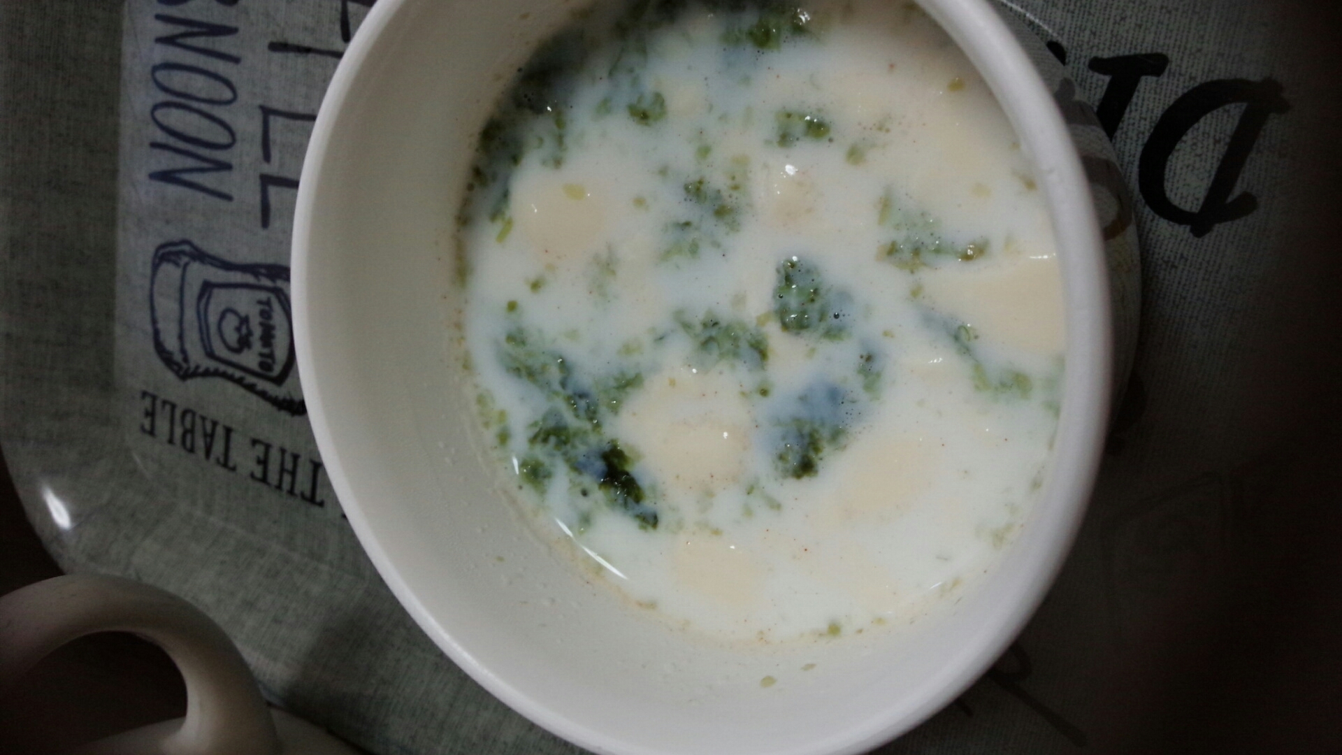 【離乳食後期】海苔と豆腐のスープ