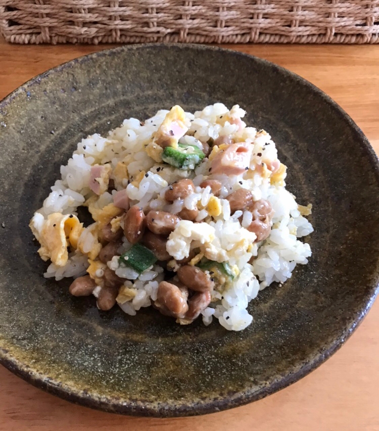 魚ニソとオクラの納豆チャーハン