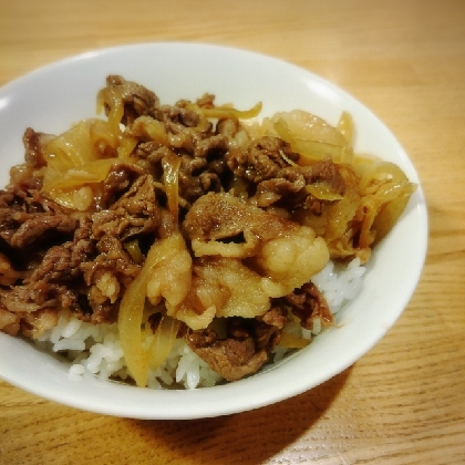 簡単すぐできる！(^^)甘辛タレの牛丼♪