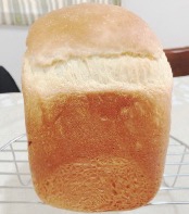 ホームベーカリーで基本の食パン