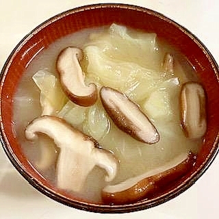 キャベツの味噌汁