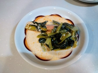【フライパン】鮭と小松菜のクリーム煮【小麦粉なし】