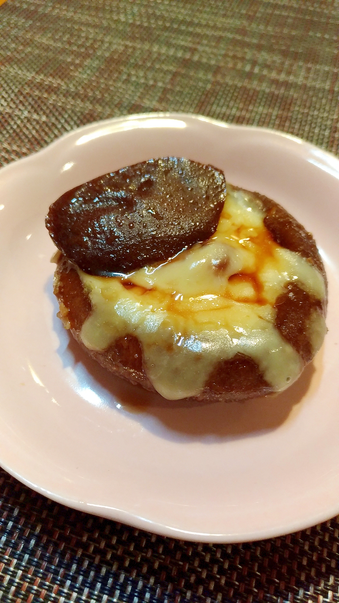 とろける どんこ椎茸のチーズ焼き レシピ 作り方 By またたび 楽天レシピ とろける どんこ椎茸のチーズ焼き レシピ 作り方 By またたび 楽天レシピ