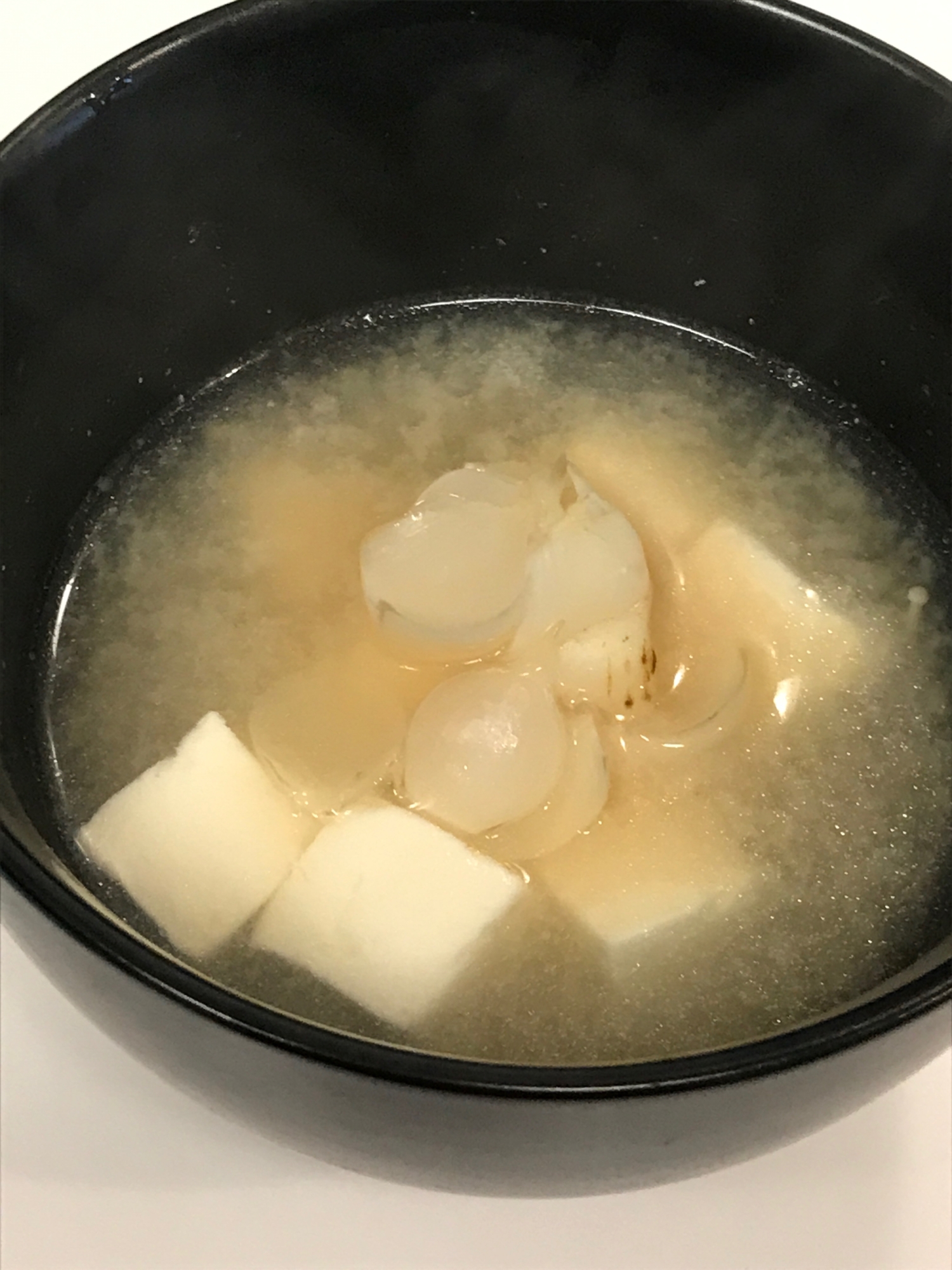 ゆり根と豆腐の味噌汁