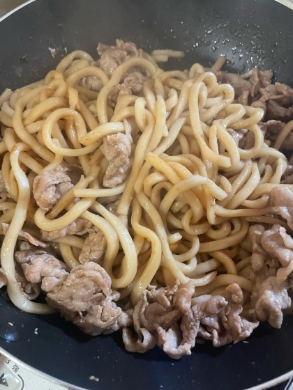 お好みソース焼きうどん