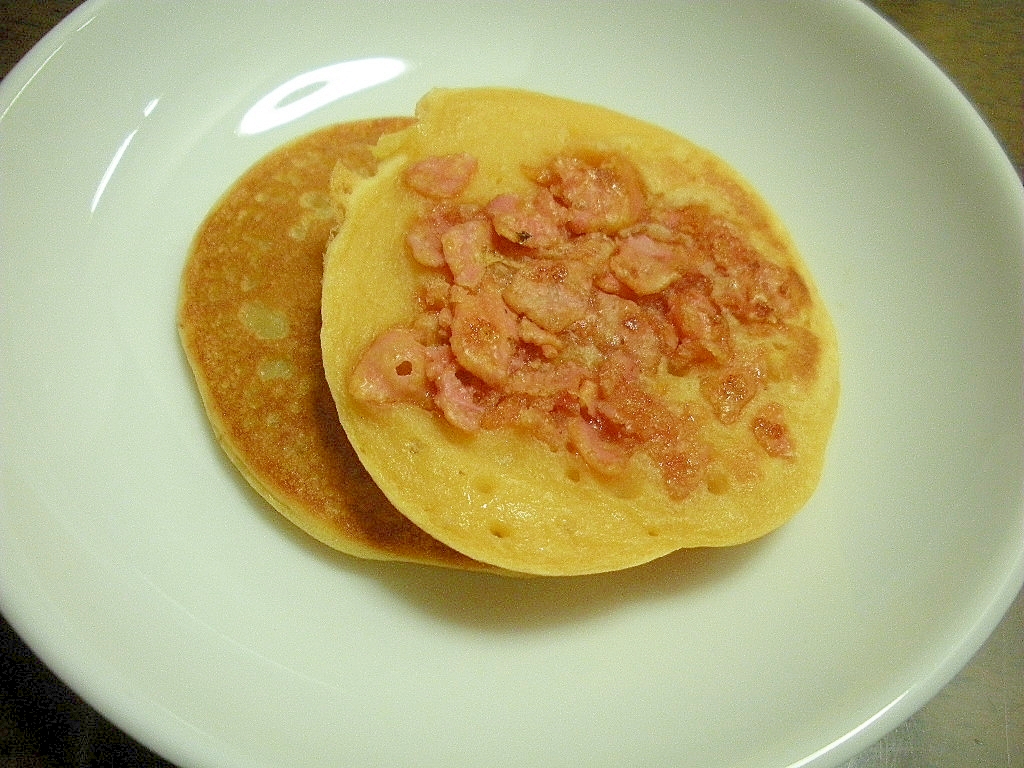 アサイーシリアルとクルミの大豆粉パンケーキ♪