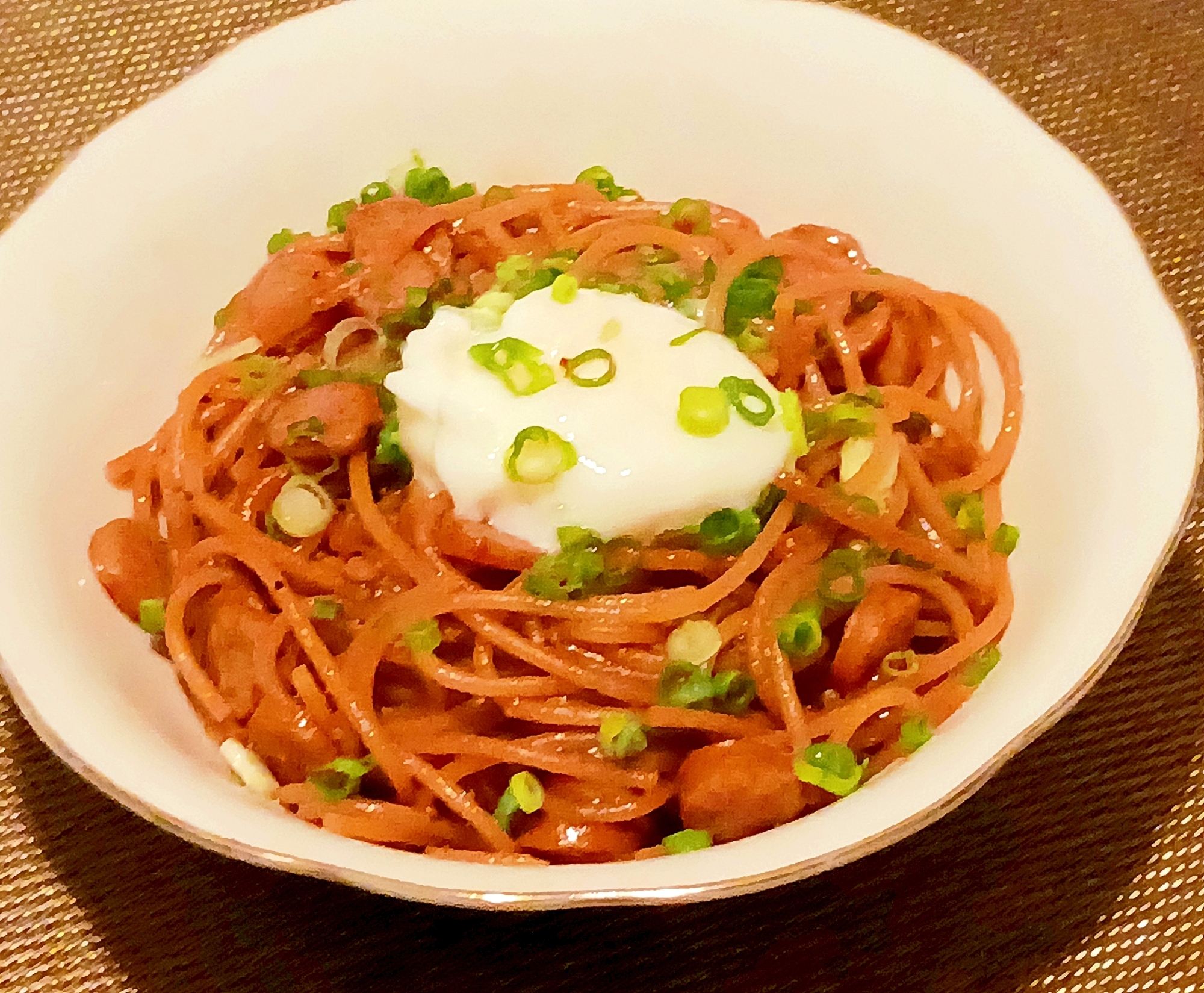 たっぷりソーセージと焦がし醤油で暗殺者のパスタ風