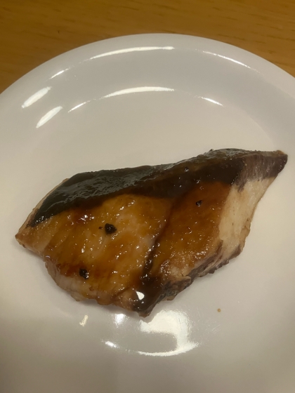 ご飯に合う！ぶりのはちみつバター焼き