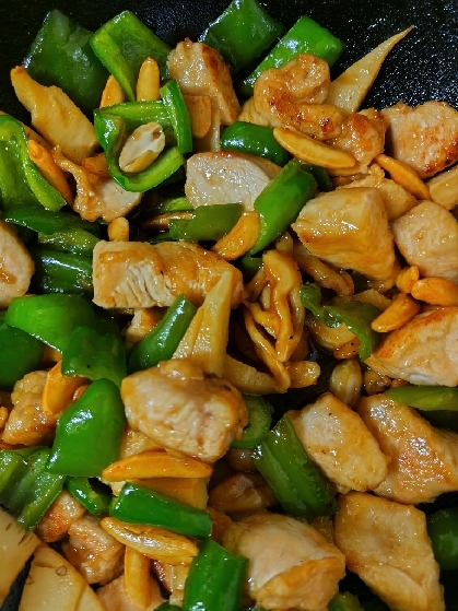 鶏とカシューナッツ炒め