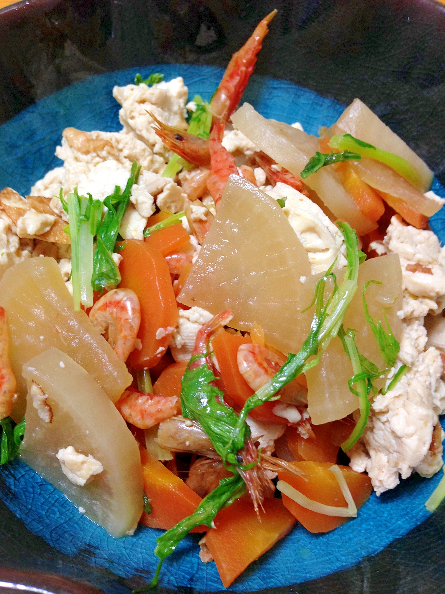 胡麻の風味が美味◎豆腐と大根の煮物（ゴマ風味）