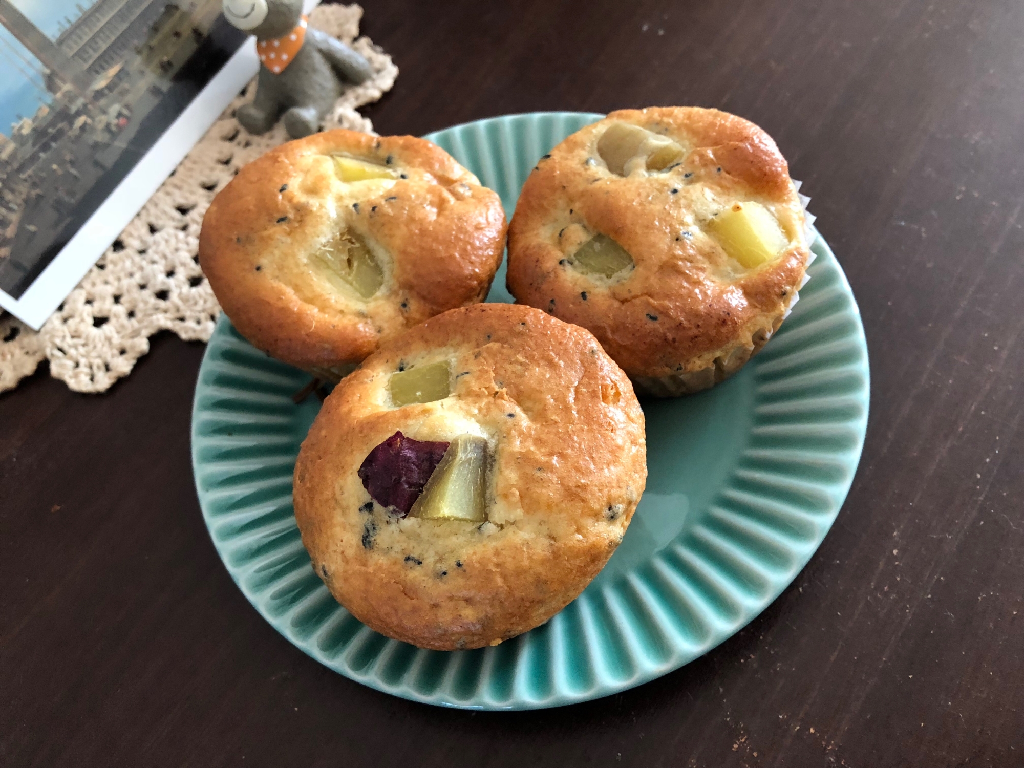 幼児のおやつや朝食に ゴマのさつまいもマフィン レシピ 作り方 By あいはる0218 楽天レシピ