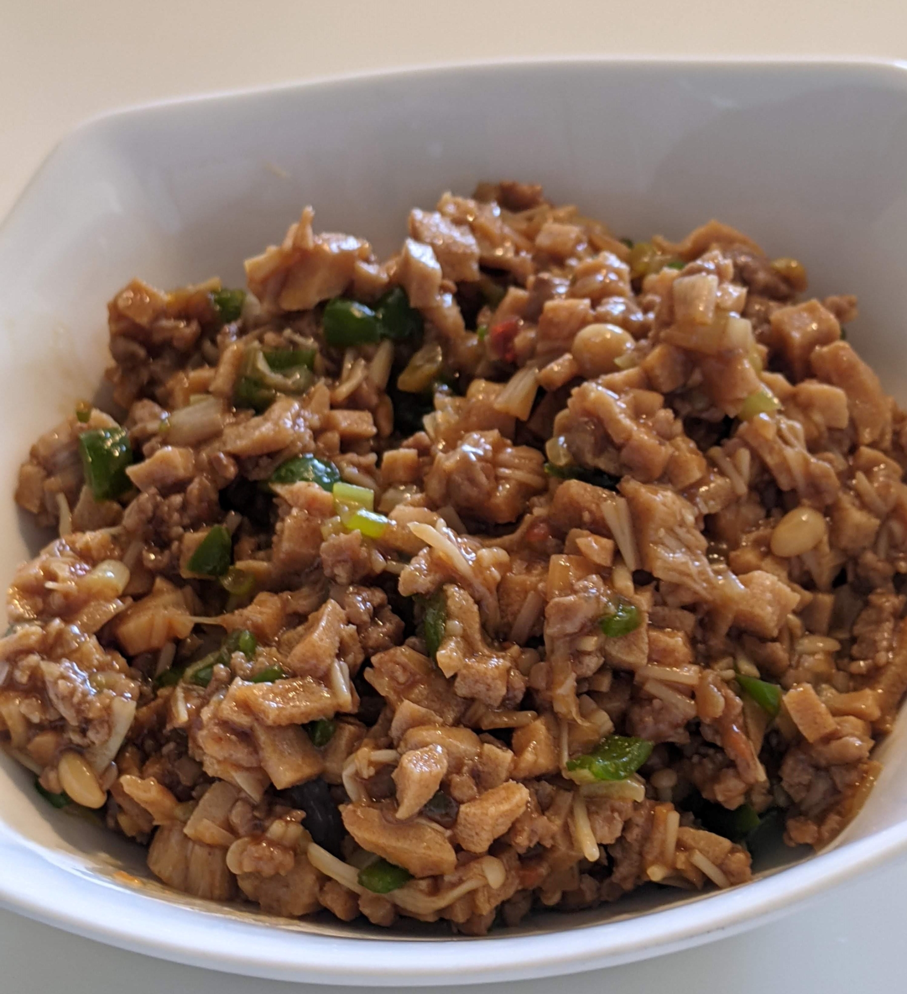 高野豆腐とピーマン入りジャージャー麺（丼）のタレ