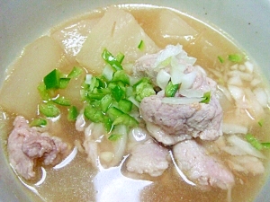とうがん＋塩麹漬け豚バラ肉のスープ