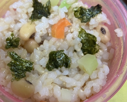 福豆の残りで！野菜チャーハン！