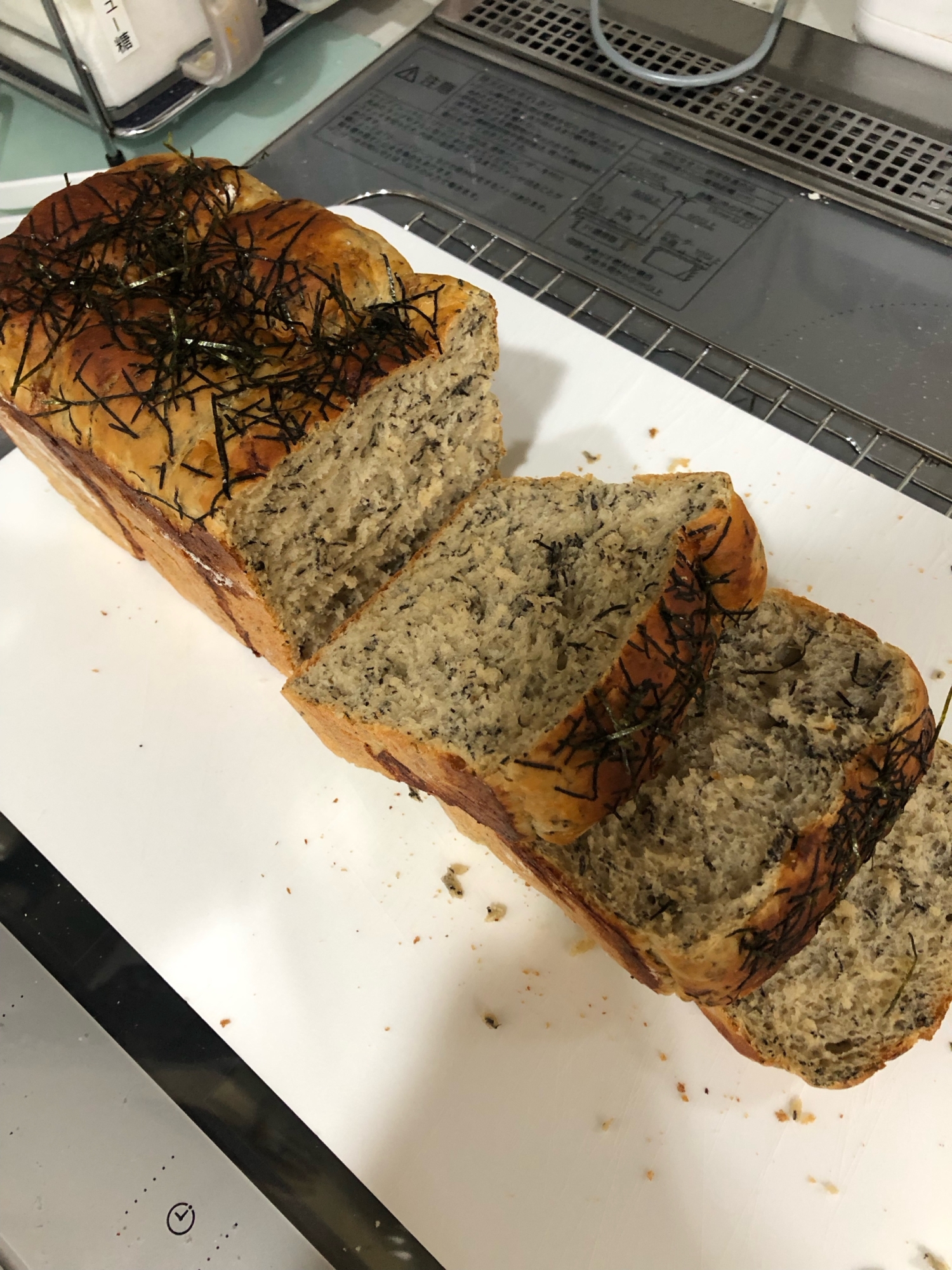 醤油とごま油　海苔食パン　実験