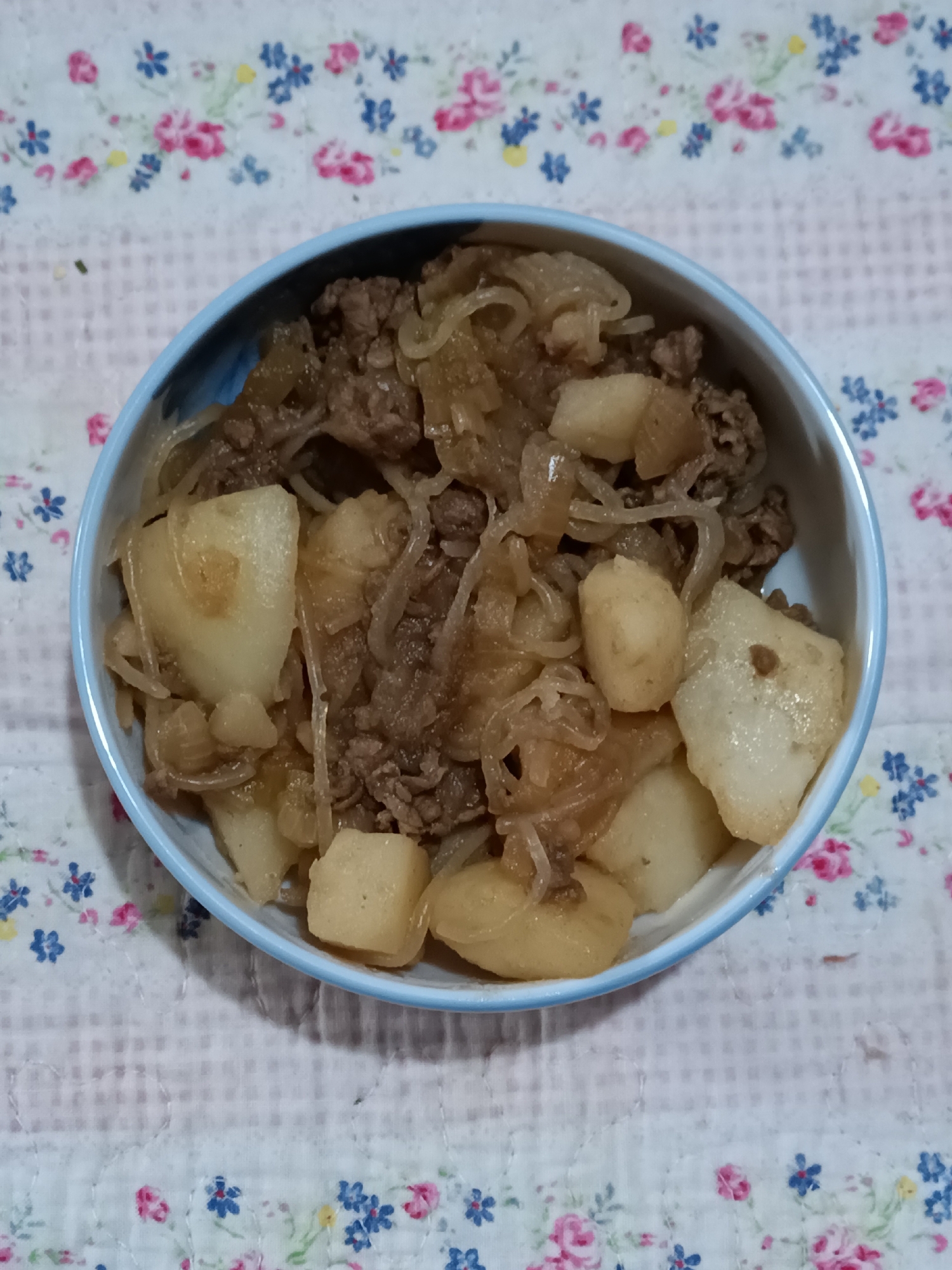 めんつゆを使ってフライパンで作る肉じゃが★