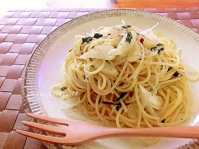 生らっきょうとしらすのペペロンチーノ レシピ 作り方 By はぁぽじ 楽天レシピ 生らっきょうとしらすのペペロンチーノ レシピ 作り方 By はぁぽじ 楽天レシピ