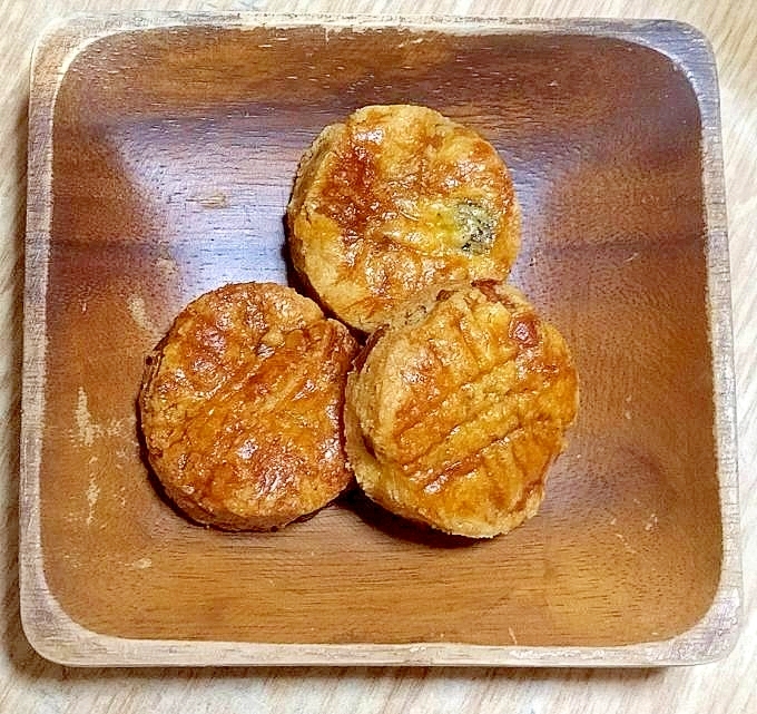 ナッツ&ドライフルーツ入りガレット・ブルトンヌ