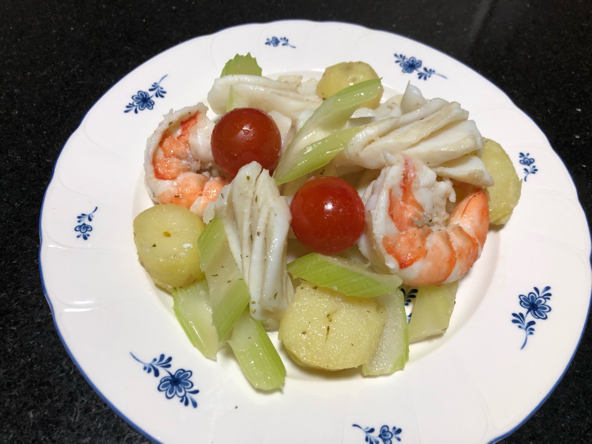 プリップリ!セロリ&シーフード炒め