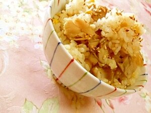 すき焼きのタレｄｅ キノコの炊き込み御飯 レシピ 作り方 By 小太郎１２１２ 楽天レシピ