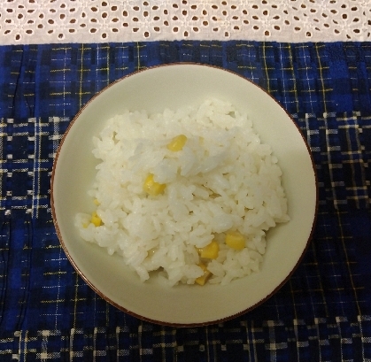 ♡ 缶詰を使って♩コーンの炊き込みご飯
