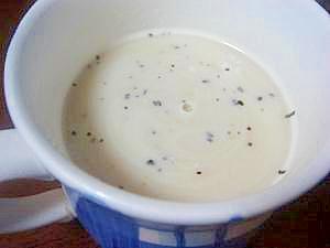 ごぼう茶で即席ごぼうスープ