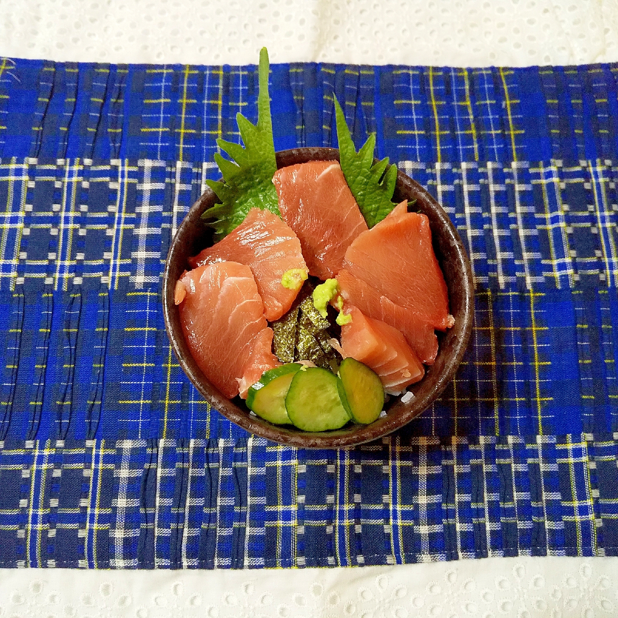 生わさびで鮪丼