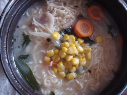 とうきび&モヤシのバター醤油ラーメン