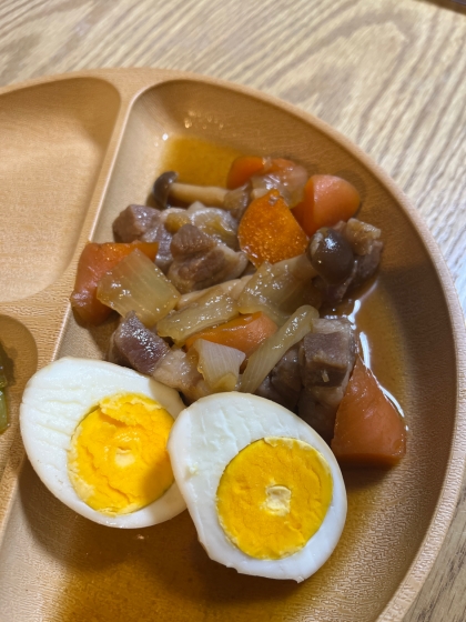 お肉ゴロゴロ♫豚塊肉と根菜の煮込み