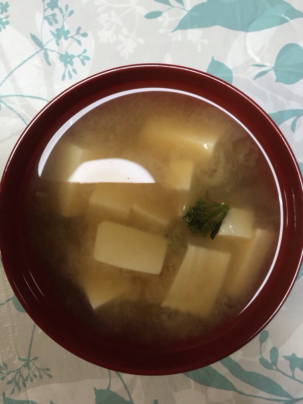豆腐と菊菜のシンプル♪シンプル♪お吸い物☆