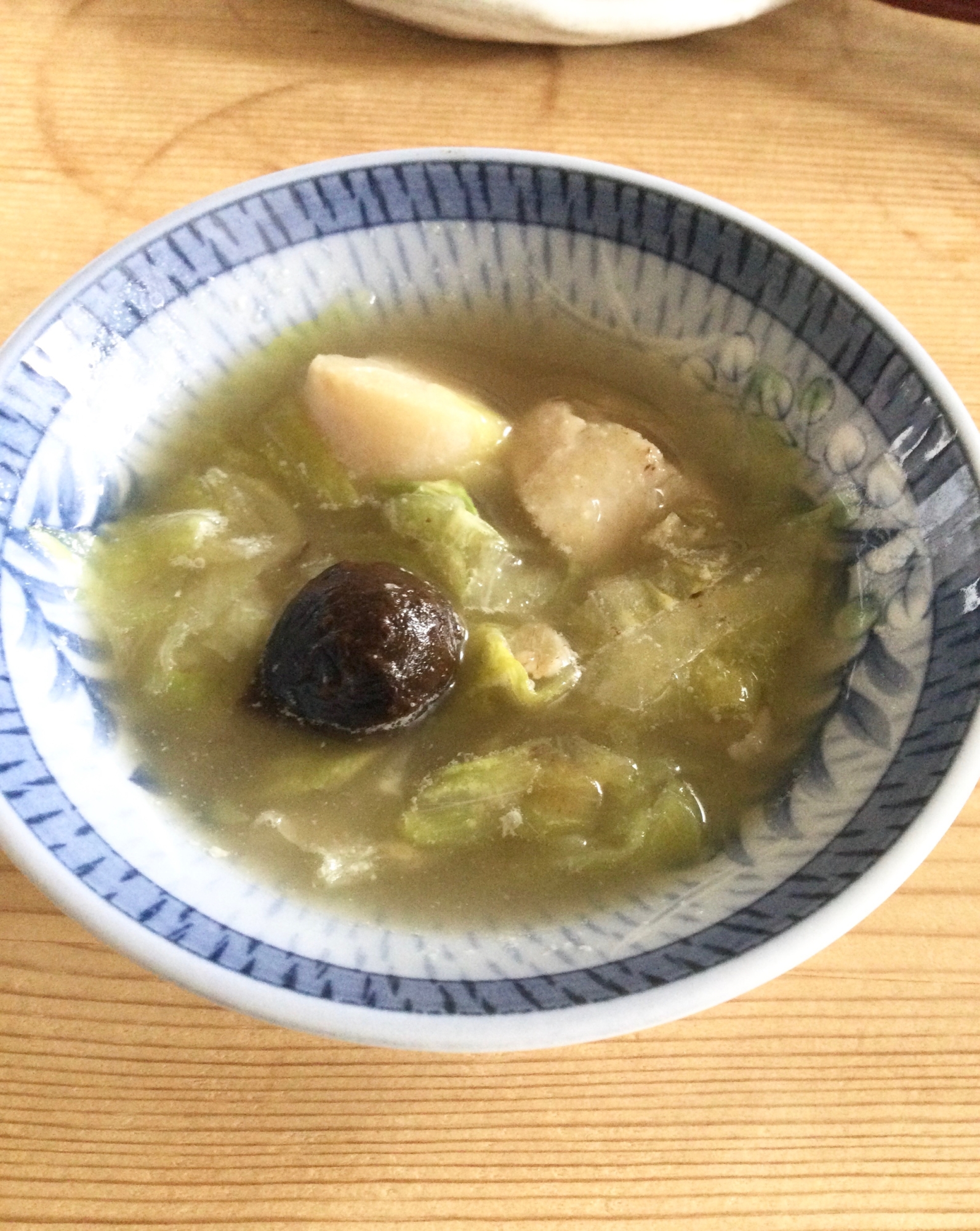 ホタテ貝柱レタス黒にんにくの煮物♪