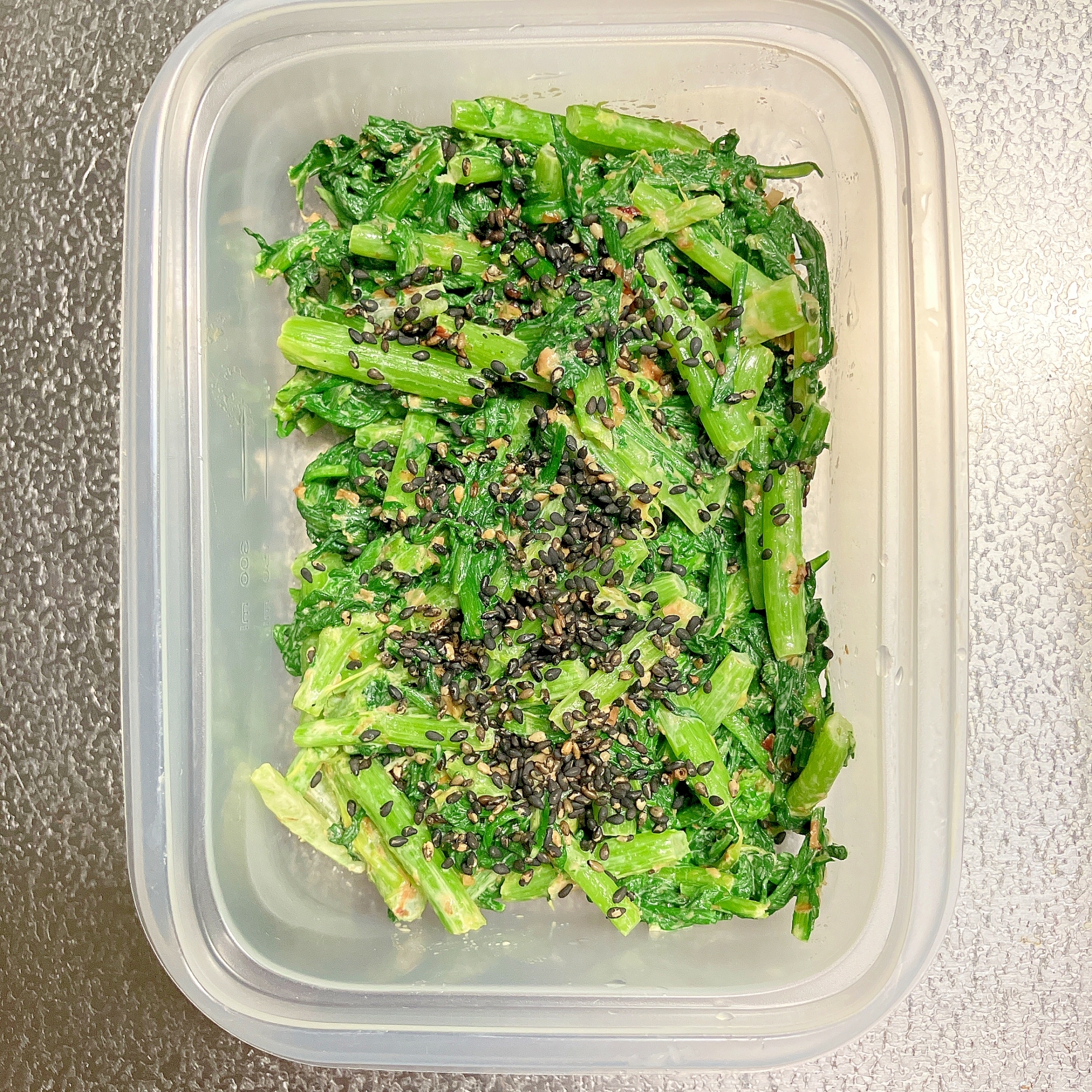 食べやすい◎春菊のごまマヨ和え