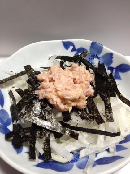 シャキシャキ大根とツナの塩レモンサラダ