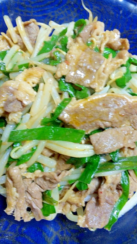 簡単!牛バラ肉のニラもやし炒め