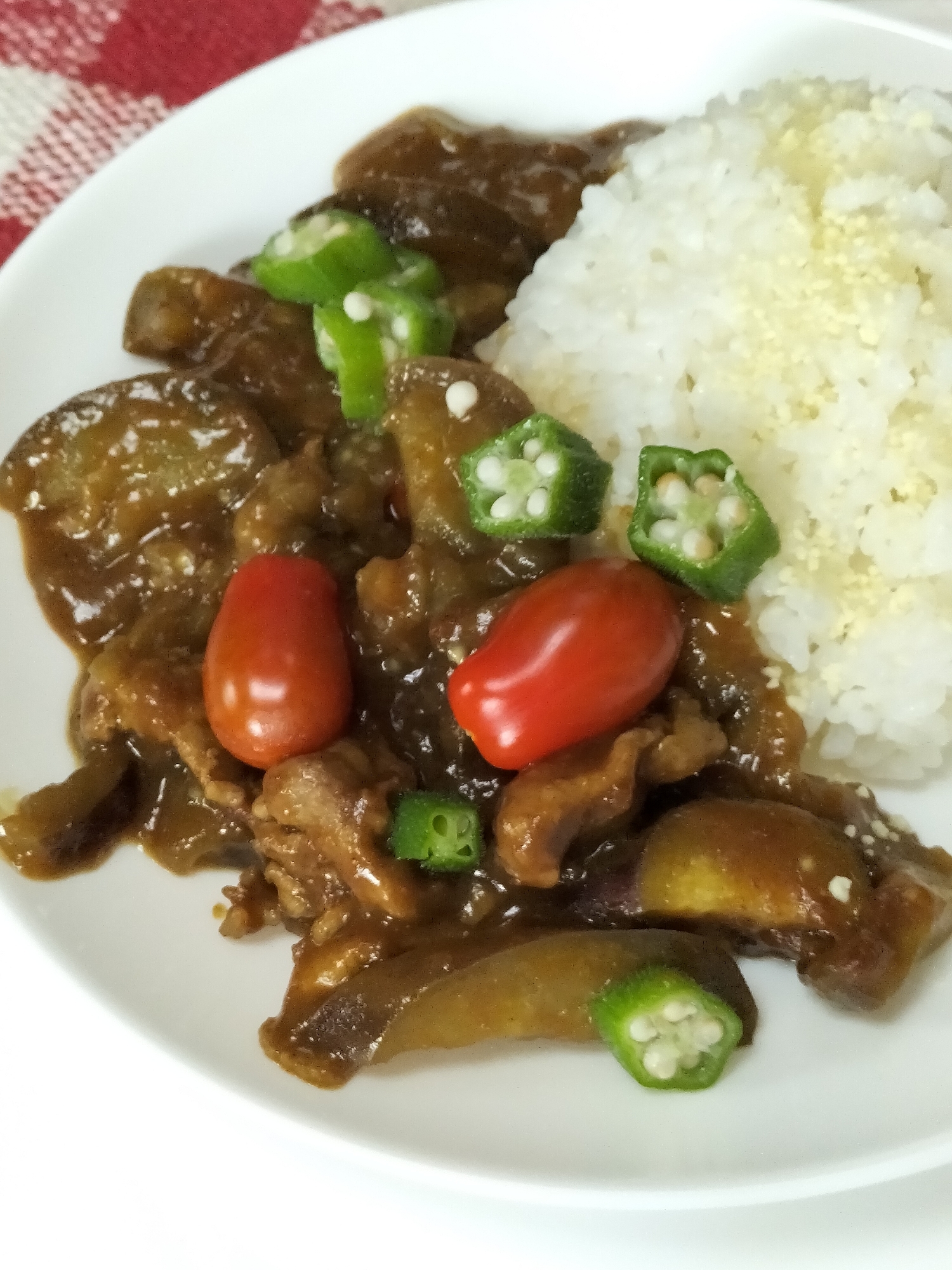 オクラがかわいい！なす✤トマトのポーク☆夏カレー♬