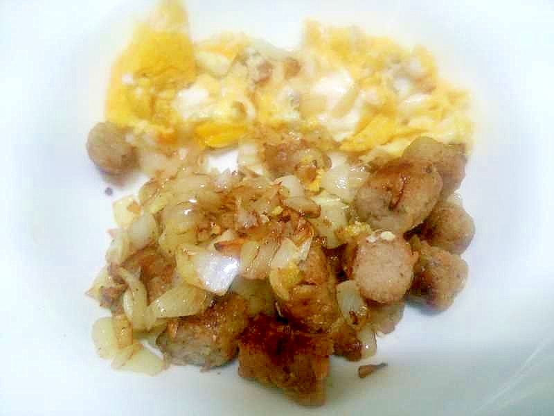 ソーセージリンクス玉葱炒めとスクランブルエッグ レシピ 作り方 By Flep 楽天レシピ ソーセージリンクス玉葱炒めとスクランブルエッグ レシピ 作り方 By Flep 楽天レシピ