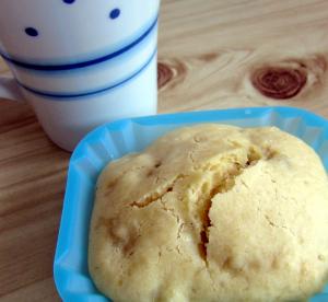 蒸し焼きでしっとりおいしい、簡単バナナケーキ