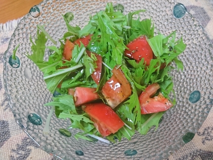 にんにく香る♪水菜とトマトのバルサミコ酢サラダ❤︎